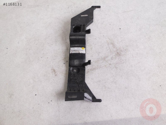 AUDİ Q7 07-09 B DİREK KAPLAMA BRAKETİ SOL 4L0858847