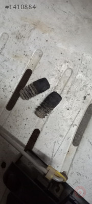 Çıkma laguna 1 bagaj ayar takozları