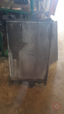 volkswagen transpoerter t5 130 2.5 çıkma su radyatör
