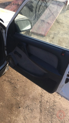 OPEL OMEGA A SAĞ KAPI DÖŞEMESİ