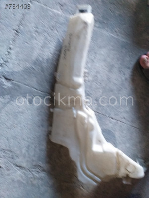 Ford Focus 2007 çıkma Temiz su bidonu