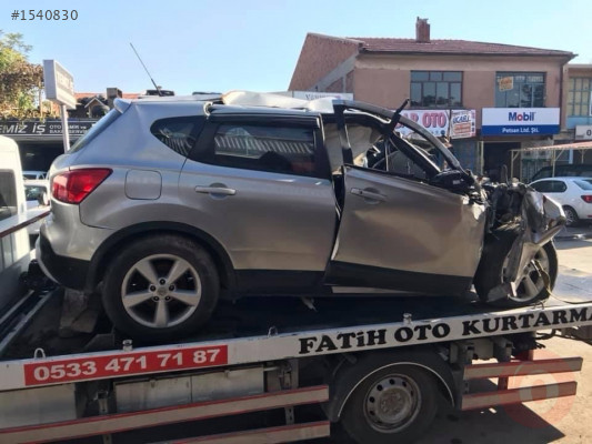 Nissan Qashqai sağ arka kapı