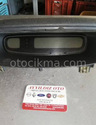 RENAULT LAGUNA 2 RADYO EKRANI 8200002604A