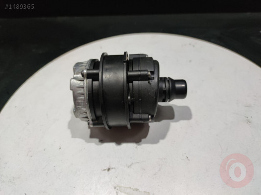 Mercedes C W205 W213 İlave Su Pompası A0005002686 0392024050