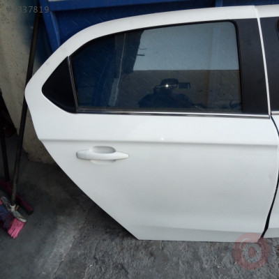 Citroen C-ELYESE çıkma sağ arka kapı kilidi