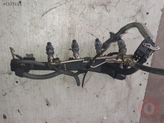 OPEL VECTRA B 1.8 benzin ENJEKTÖR galerisi