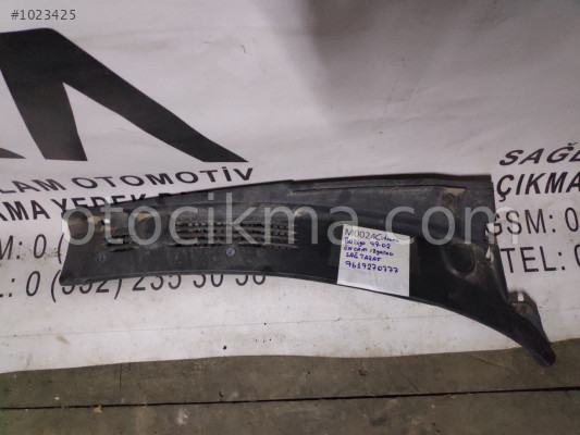 OEM; 9619270777 CİTROEN BERLİNGO 99-02 CAM ÖNÜ IZGARA SAĞ TA