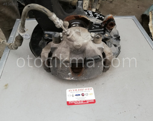 FORD FOCUS 3 SAĞ ÖN FREN MERKEZİ KALİPERİ