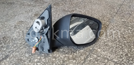 Peugeot  301 ayna sağ
