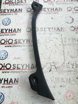 3B0867767 vw passat B5 sol arka koltuk yan eşik kaplaması
