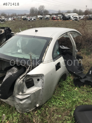 CİTROEN C5 KESME SAĞ ARKA ÇAMURLUK GÜÇMANLAR OTO