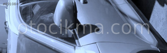 2019 VOLVO XC40 ÇIKMA SOL ÖN KAPI.