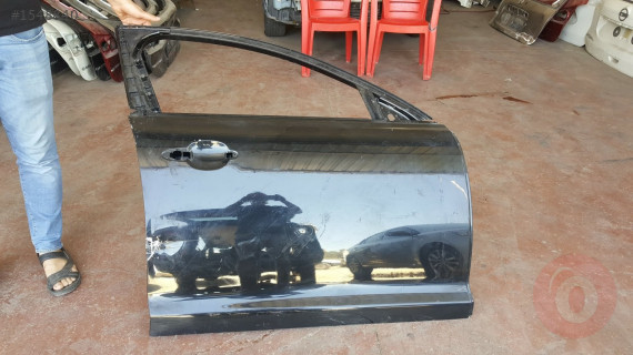 MAZDA ORJINAL SAG ON KAPI... MİL OTOMOTİV
