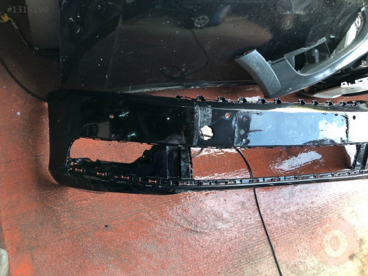 Passat b7 ön Tampon çıkma orjinal