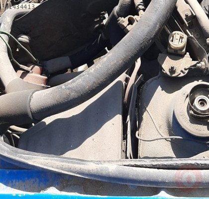 2002 Renault kangoo express 1.9 çıkma akü