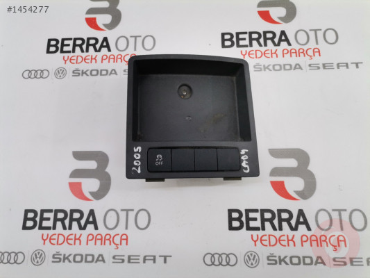 VOLKSWAGEN CADDY 2011-2016 KONSOL CEPLİĞİ 2K5863284