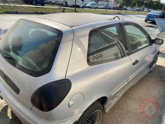 FİAT STİLO SAĞ ARKA KELEBEK CAMI 2003-2004 MODEL ORİJİNAL