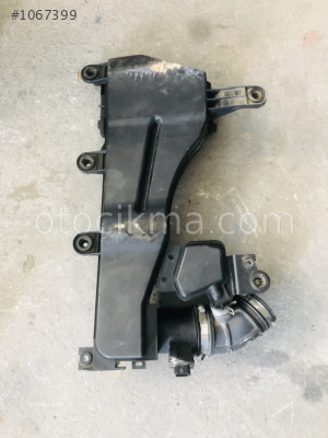 İNFİNİTİ FX30 HAVA FİLİTRE KUTUSU