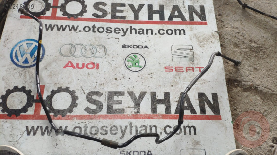 8W0133366A audi a4 2017 1.4 tfsi yakıt filtresi borusu