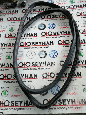 Vw polo classic sağ ön kapı lastiği