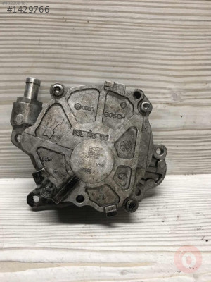 Volkswagen 2.0 TDi Fren Vakum Pompası 03L145100