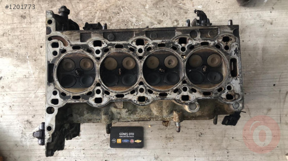 OPEL ASTRA CORSA 1.2 1.4 SİLİNDİR KAPAĞI  90400234