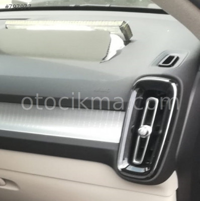 2019 VOLVO XC-40 ÇIKMA KLİMA ÜFLEME IZGARA MEVCUTTUR.