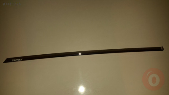 VOLKSWAGEN PASSAT SOL ARKA KAPI ÇITASI KROM ORJİNAL SIFIR