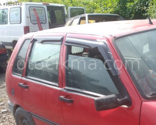 1994 model 60 lık fiat uno çıkma sağ takım kapı camı