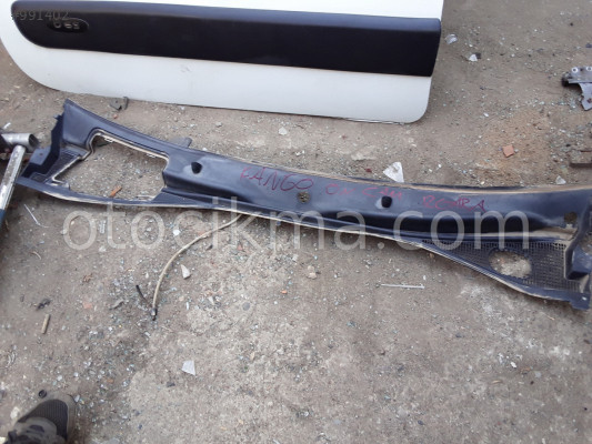 ÇIKMA PARÇA RENAULT KANGOO ÖN CAM IZGARASI