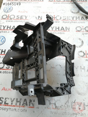1K1941397A vw jetta 2009 konfor beyni iç siğorta kutusu