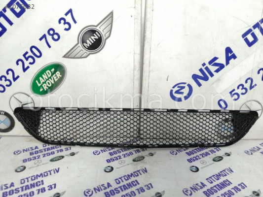 MERCEDES C SERİSİ W204 KASA ÖN TAMPON ORTA IZGARA