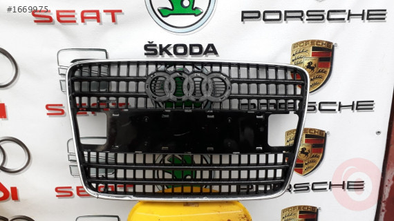 AUDİ Q7 ÖN PANJUR ÇIKMA