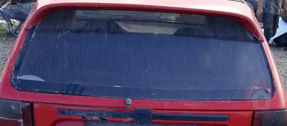 1998 model seat ibiza 2.0 gti çıkma arka cam