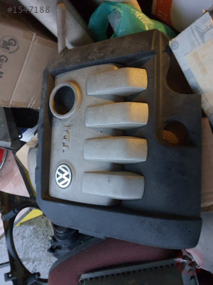 VOLKSWAGEN PASSAT JETTA GOLF 5 MOTOR ÜST KORUMA KAPAĞI