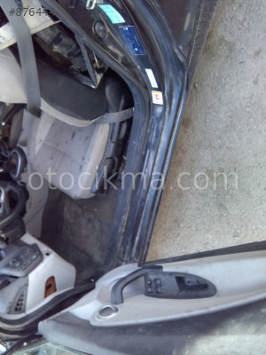 2010 HONDA CR-Z HATASIZ SOL KAPI DÖŞEMESİ.