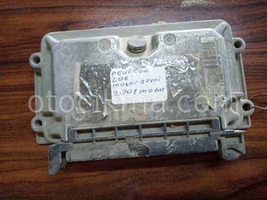 Peugeot 206 motor beyni 2001 model