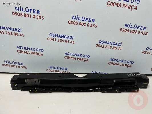 HYUNDAİ İ20 ÖN PANEL ÜST PARÇA (METAL)