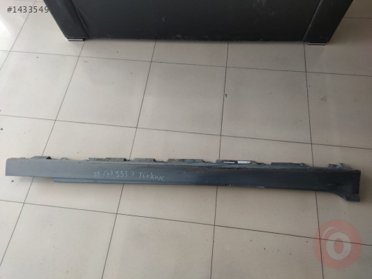 BMW 5 Serisi F10 Yan Marşpiyel 7237066-04