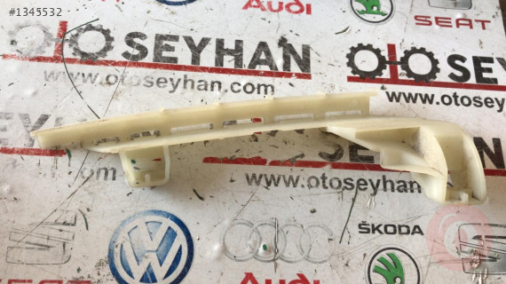 5F4839613A seat leon 2017-20 sol arka kapı cam klavuzu