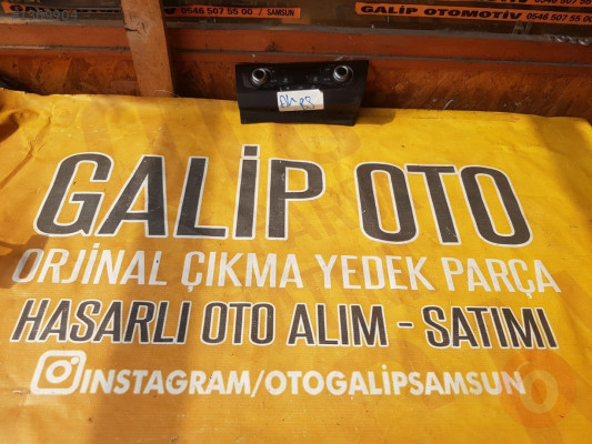 Audi A4 B8 Klima Kontrol Paneli Hatasız Orjinal Çıkma