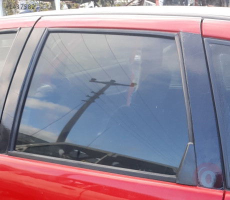volkswagen polo classic çıkma sol arka kapı camı