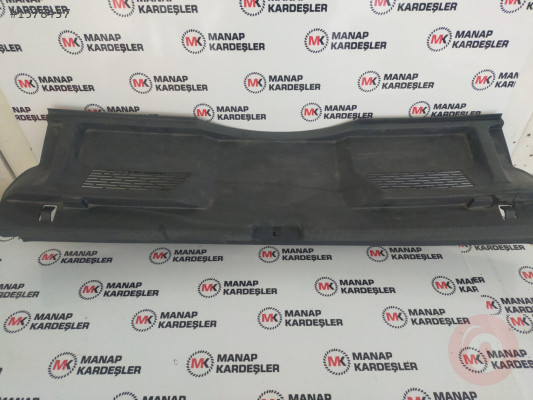 T ROC BAGAJ EŞİĞİ KİLİT KAPAĞI 2GA863459A