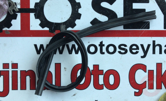 seat ibiza 1999 motor kaput lastiği