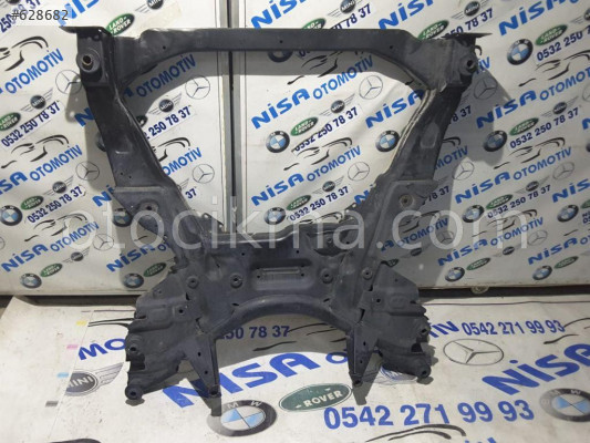 MERCEDES VİTO W447 MOTOR TRAVERSİ ÖN ÇEKİŞLİ A4476200288