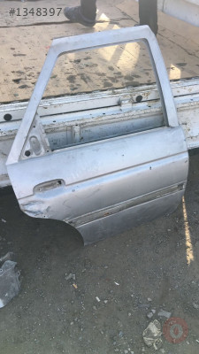 FORD ESCORT SAĞ ARKA KAPI GRİ STATİON ÇIKMA ORİJİNAL