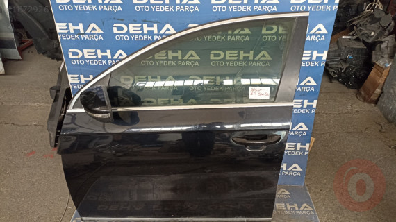 Volkswagen Passat B7 çıkma orjinal hatasız sol ön kapı