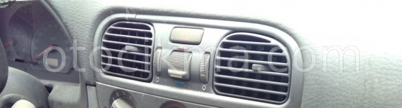 KOMPLE ÇIKMA 96 VOLVO S40 KLİMA ÜFLEME IZGARASI.