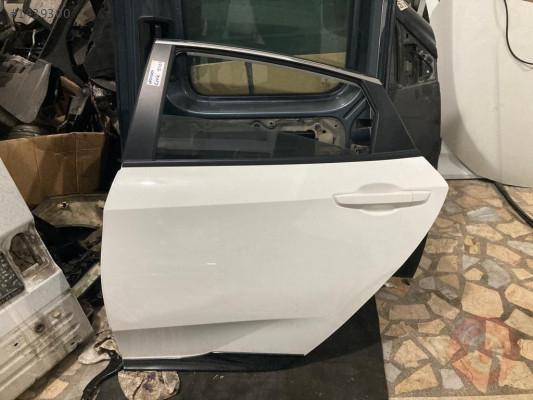 Honda Civic Sol Arka Kapı Camı Hatasız Orjinal Çıkma