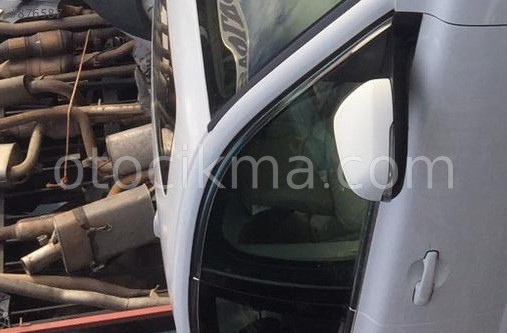 VOLVO S80 HATASIZ SAĞ ÖN KAPI CAM.
